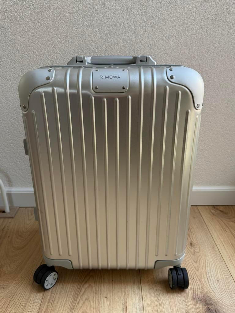 Prachtige Rimowa Original Cabin Zilver Aluminium Luggage, Wieltjes, 50 tot 60 cm, Ophalen of Verzenden, Zo goed als nieuw