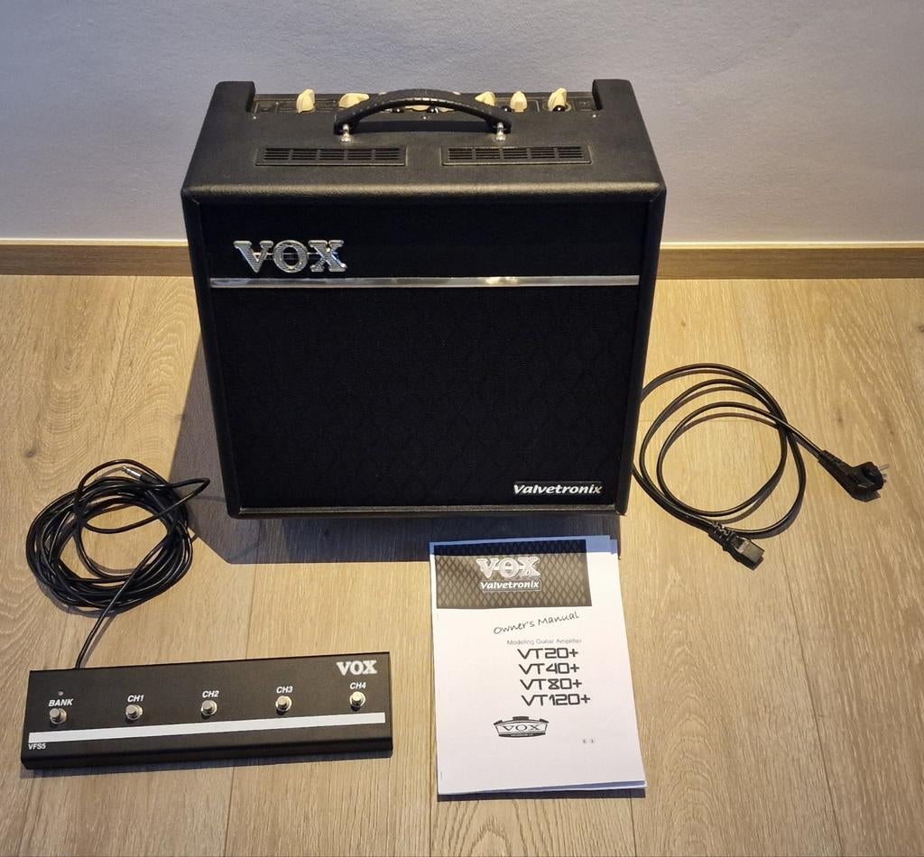 VOX VT-80+ versterker, Muziek en Instrumenten, Ophalen of Verzenden, Zo goed als nieuw, 50 tot 100 watt