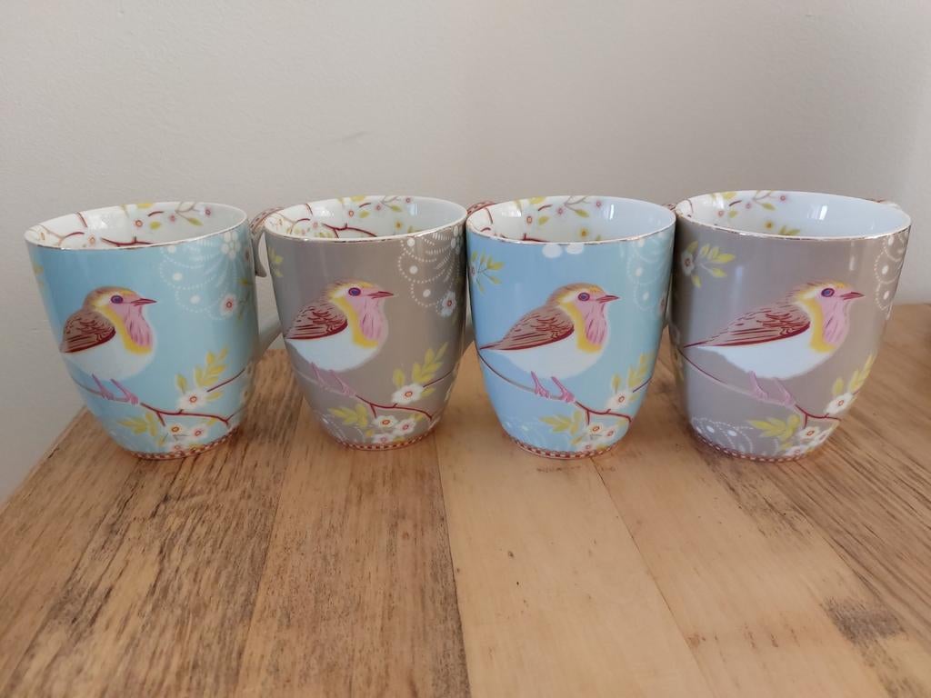 4x Pip studio mok, Huis en Inrichting, Keuken | Servies, Ophalen, Gebruikt, Overige stijlen, Kop(pen) en/of Schotel(s)