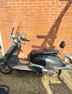 Retro scooter opknapper, Fietsen en Brommers, Snorfietsen en Snorscooters, Ophalen, Gebruikt, Benzine, Overige merken