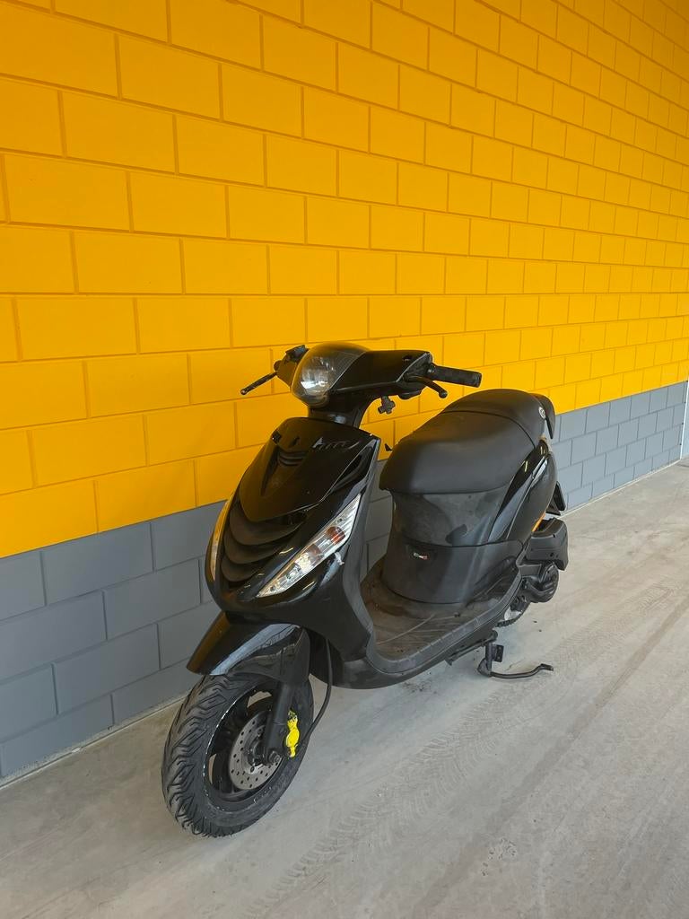 Piaggio Zip 50cc 9619KM, Ophalen, Zo goed als nieuw, Benzine, Zip
