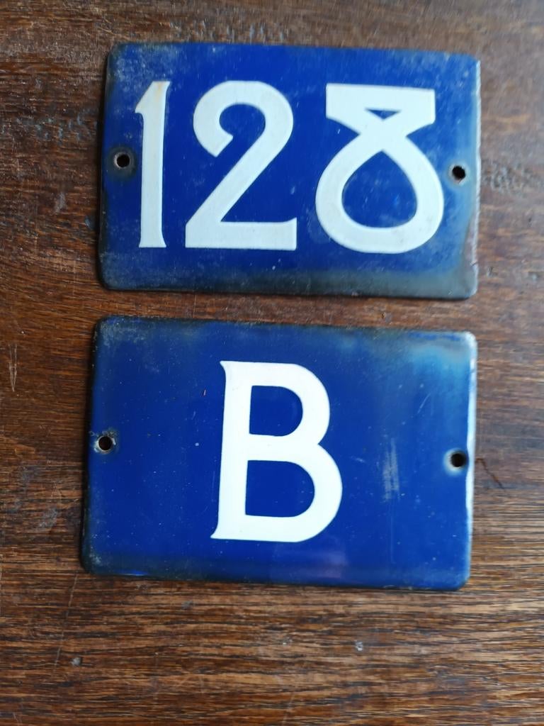 Emmaile huisnummers, Antiek en Kunst, Ophalen of Verzenden