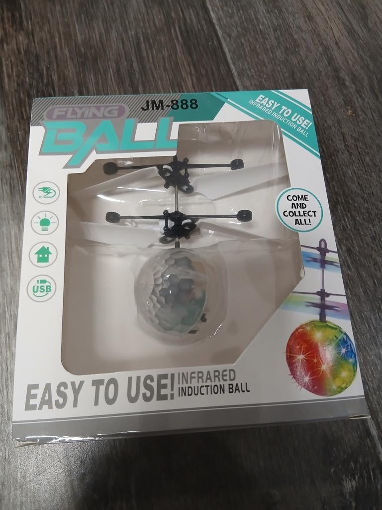 Flying Ball JM888 - Nieuw in verpakking - Leuk cadeau!, Ophalen of Verzenden, Nieuw, Jongen of Meisje