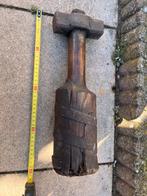 Oude houten hamer met ijzeren banden/tegelklos, Ophalen of Verzenden