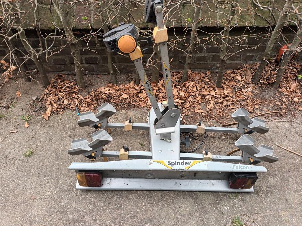 Spinder falcon fietsendrager opknapper, Ophalen, Gebruikt, Trekhaakdrager
