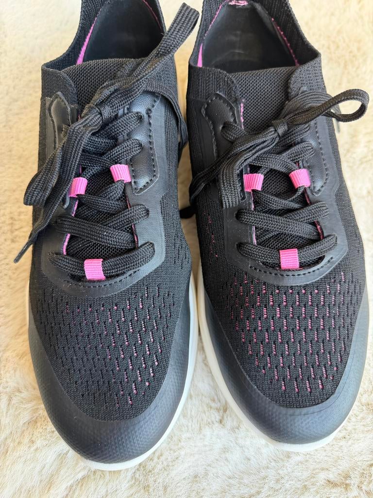 Esmara dames sneakers - Maat 40, Kleding | Dames, Schoenen, Ophalen of Verzenden, Zo goed als nieuw, Zwart, Sneakers of Gympen