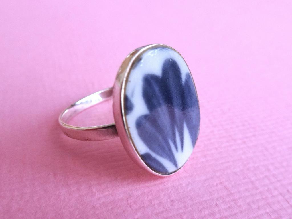 jwg Vintage 60s ring zilver Delfts blauw wit porselein steen, Sieraden, Tassen en Uiterlijk, Antieke sieraden, Verzenden, Zilver