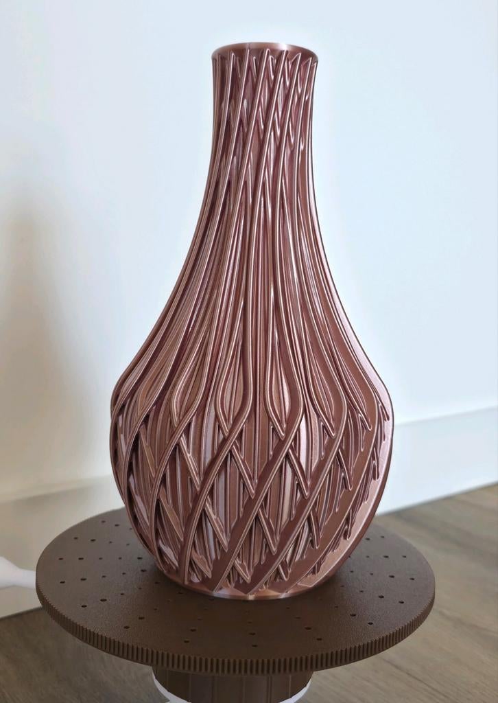 Luxe vaas rosé goud, Ophalen of Verzenden, Nieuw, Overige kleuren, Minder dan 50 cm