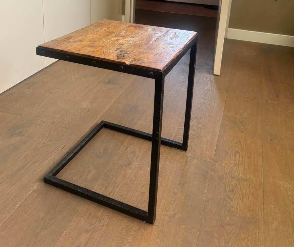 Bijzettafel Sotrue van de Troubadour, Ophalen, Gebruikt, 50 tot 100 cm, Vierkant