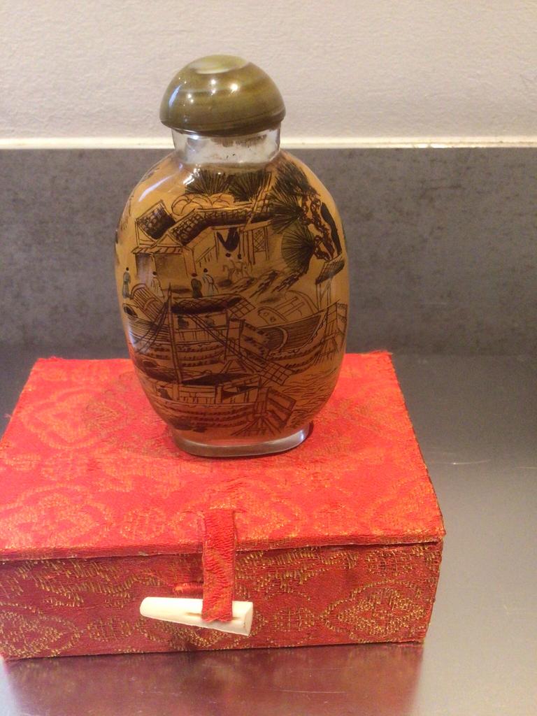 Kristal parfum flesje, Verzenden, Zo goed als nieuw, Miniatuur