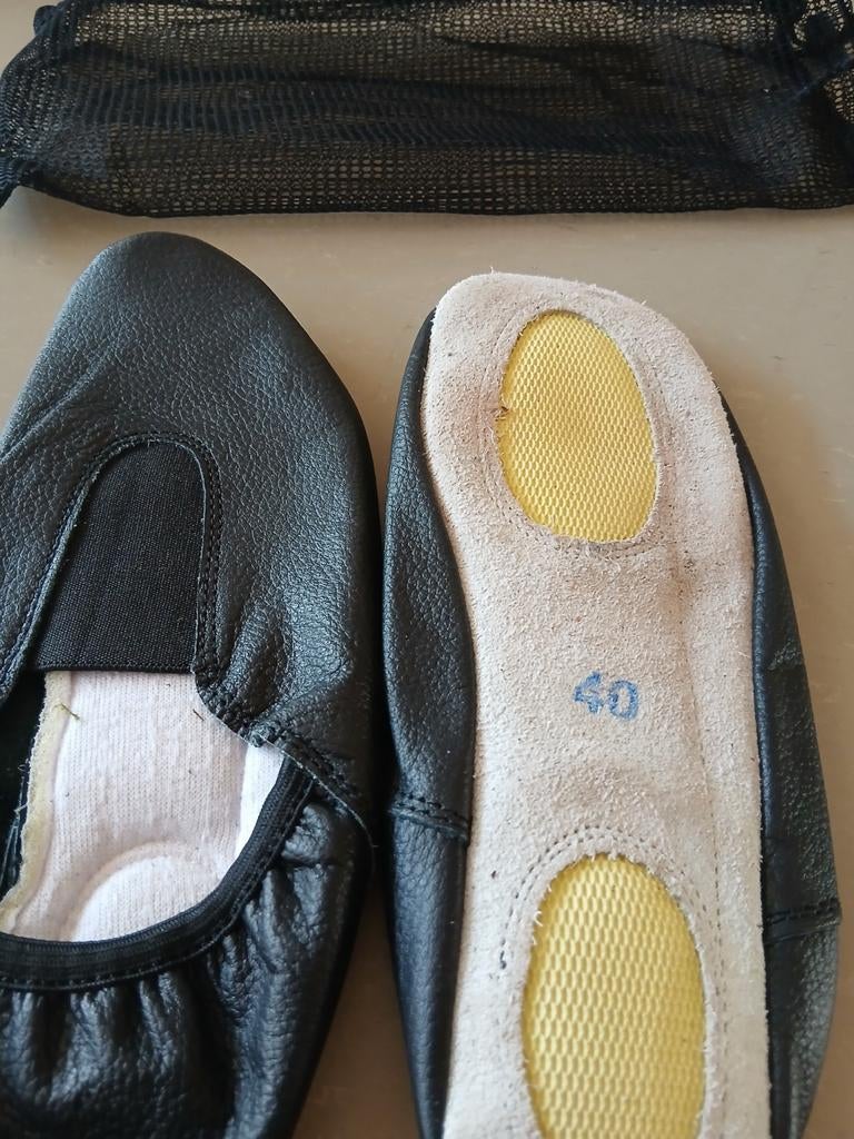 dansschoenen of baletschoentjes maat 40, Sport en Fitness, Ophalen of Verzenden, Schoenen