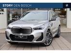 BMW iX1 eDrive20 High Executive M Sport / Panoramadak / Trek, Zwart, 1865 kg, Leder, Nieuw