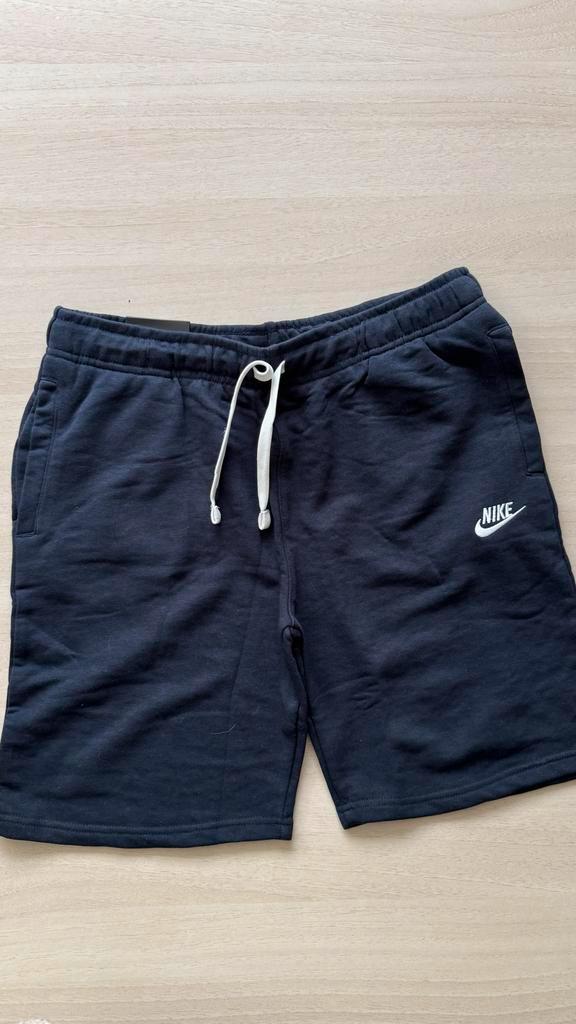 Nieuwe Nike Sportswear Club Fleece Shorts - Navy (L & XL), Kleding | Heren, Broeken en Pantalons, Nieuw, Maat 52/54 (L), Blauw