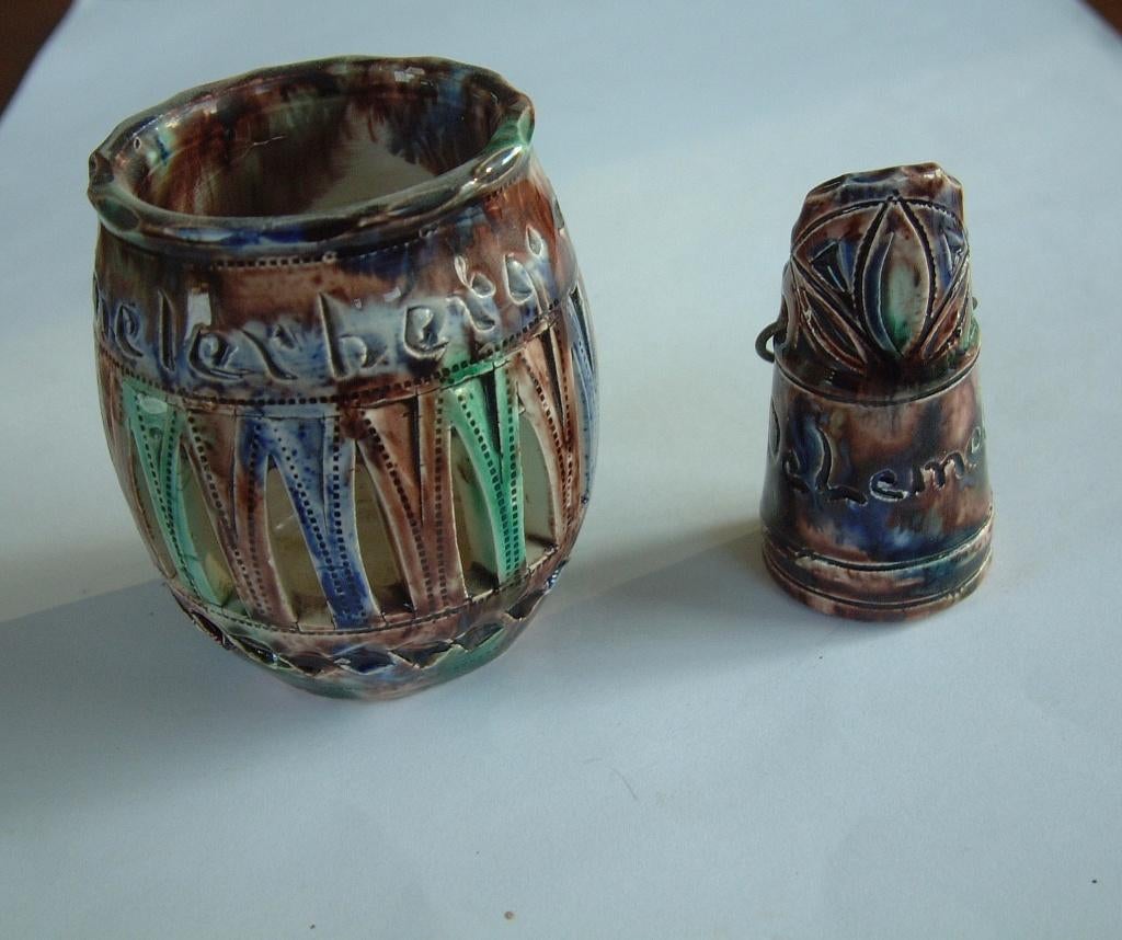 2 gave oud kerfsnede potje kolenkit Lemelerberg, Ophalen of Verzenden