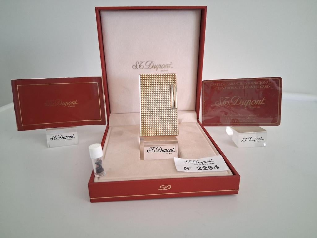Dupont Aansteker L1 Diamant Model Goud Kleur. (NIEUW)., Ophalen of Verzenden, Nieuw, Aansteker