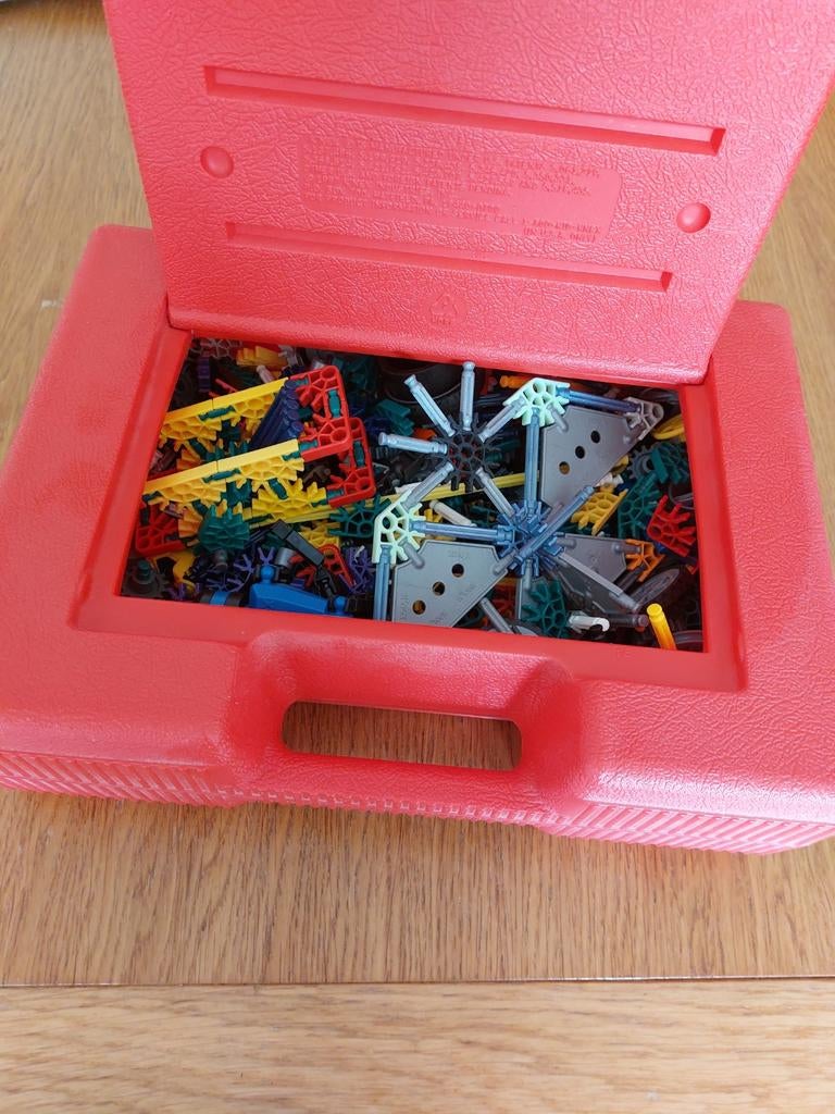 Koffer met K'Nex en handleidingen, Ophalen, Jongen of Meisje