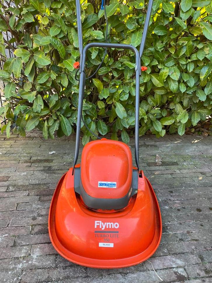 Flymo TL350 Zweefmaaier, Tuin en Terras, Grasmaaiers, Gebruikt, Elektrische grasmaaier, 30 t/m 39 cm, Zweefmaaier, Ophalen