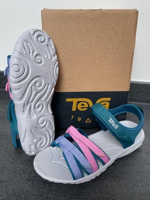 25% actie Teva sandaal Tirra Kids Blue Coral Multi maat 31, Teva, Kloosterstraat 29 Simpelveld, Schoenen, Nieuw