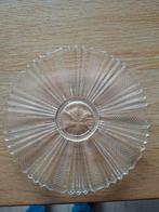 Gebaksschaal met 8 gebaksbordjes - Onbeschadigd, Huis en Inrichting, Ophalen of Verzenden, Zo goed als nieuw, Glas, Schaal of Schalen