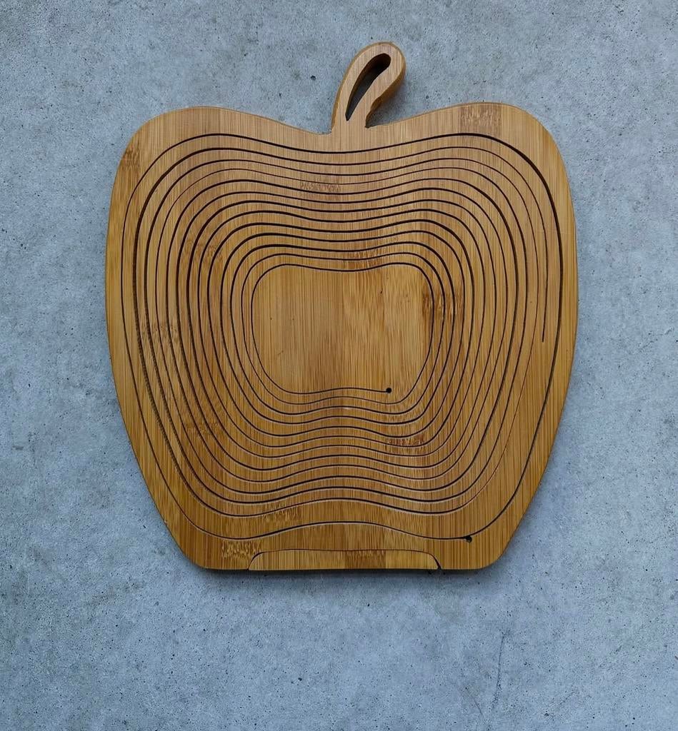 Prachtige vintage fruitschaal in de vorm van een appel, Ophalen of Verzenden, Zo goed als nieuw, Rond, Hout