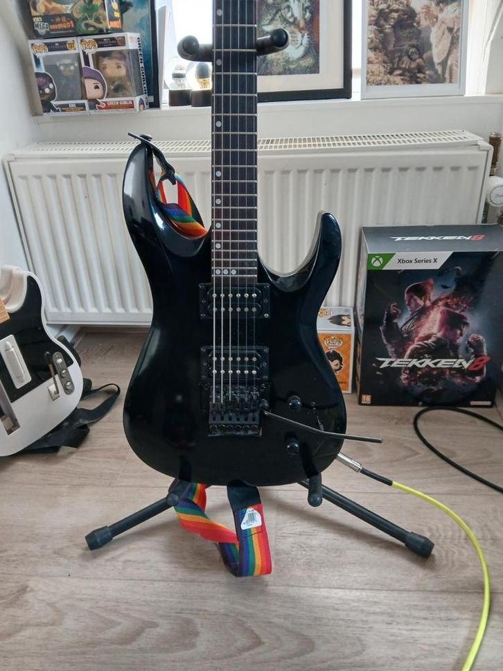 Harley Benton R-456FR BK - Zo goed als nieuw, Muziek en Instrumenten, Snaarinstrumenten | Gitaren | Elektrisch, Zo goed als nieuw