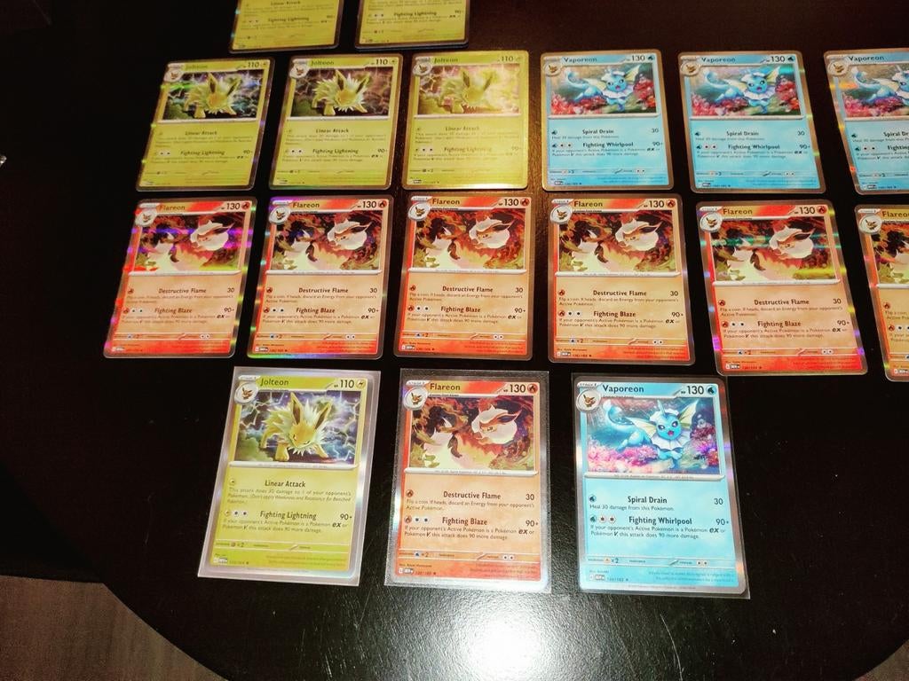 Vaporeon/Jolteon/Flareon-Holo-"151", Ophalen of Verzenden, Zo goed als nieuw, Meerdere kaarten