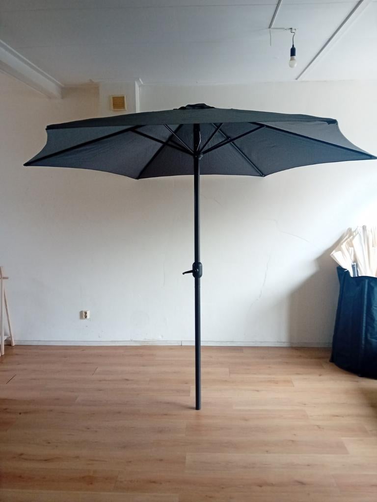 Nieuwe Parasol 3 meter diameter - Grijs, Tuin en Terras, Ophalen