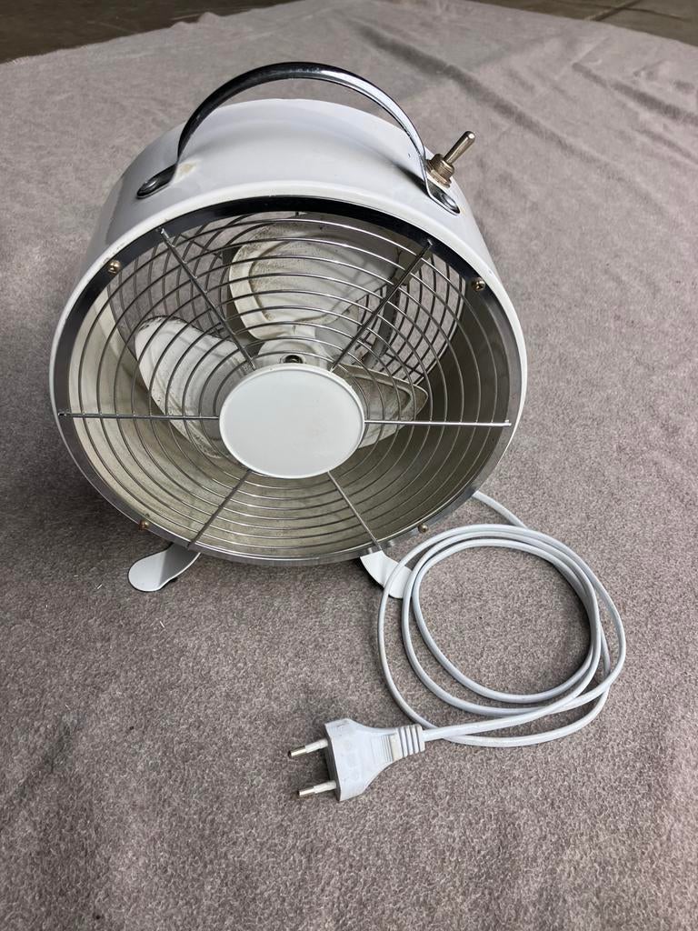 Retro metalen ventilator – 2 standen – werkt goed, Ophalen, Gebruikt, Tafelventilator