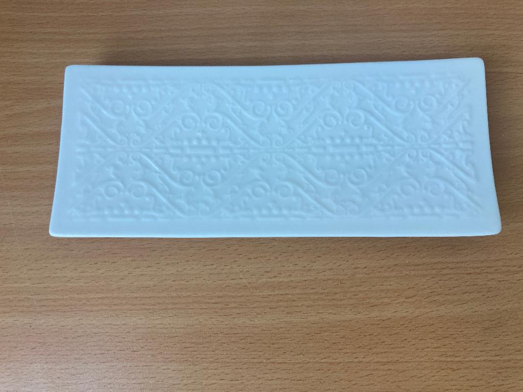 Marcel Wanders porselein sushi bord schaal plate japan KLM, Ophalen of Verzenden, Nieuw, Overige typen