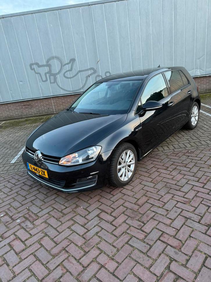 Volkswagen Golf 7 1.4 Lounge Automaat Pano Stoelverwarming, Auto's, Volkswagen, Particulier, Golf, Airconditioning, Alarm, Android Auto