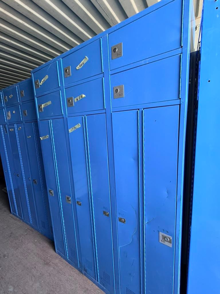 6 lockers met sleutels, Huis en Inrichting, Kasten | Lockerkasten, Ophalen of Verzenden, Zo goed als nieuw