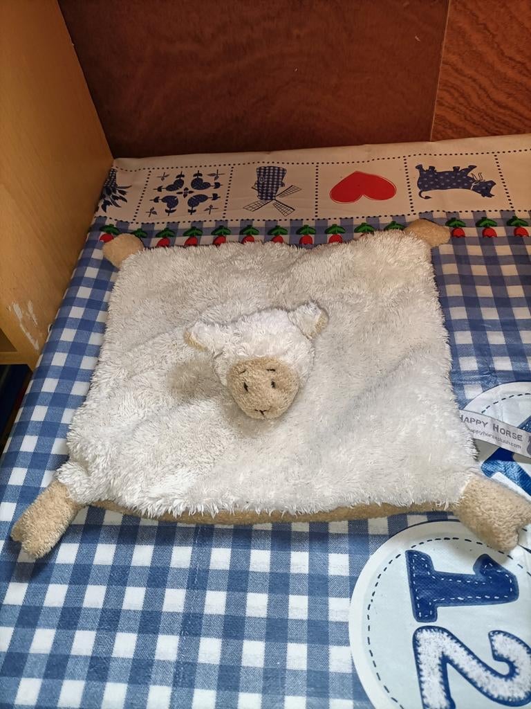 Happy Horse lammetje/schaap knuffeldoekje, Kinderen en Baby's, Speelgoed | Knuffels en Pluche, Ophalen of Verzenden, Zo goed als nieuw