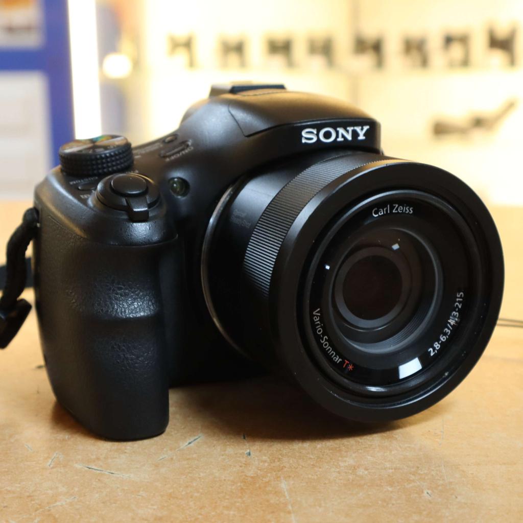 Sony DSC-HX400V (Occasion Harderwijk), Gebruikt, Luttekepoortstraat 26 3841 AX Harderwijk, Ophalen of Verzenden, Sony