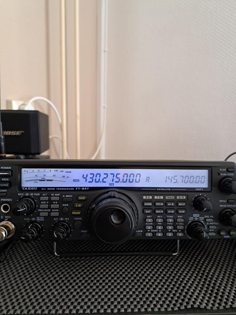 Yaesu 847, Ophalen of Verzenden, Gebruikt, Zender en Ontvanger