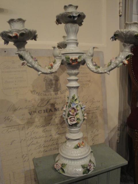capodimonte 3 armige kandelaar porcelijn met bloemen, Ophalen
