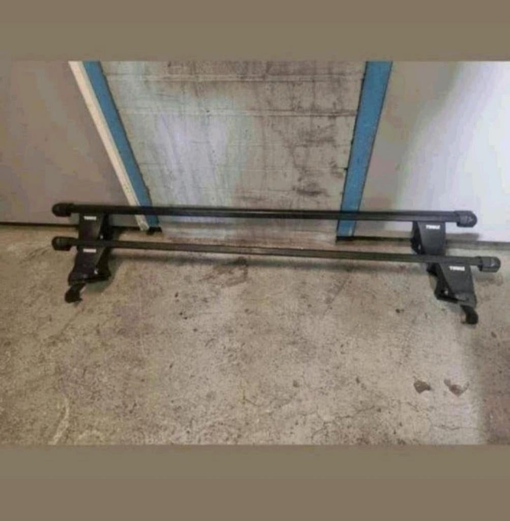Thule dakdragerset plus Thule Voetenset 2x, Auto diversen, Dakdragers, Ophalen of Verzenden