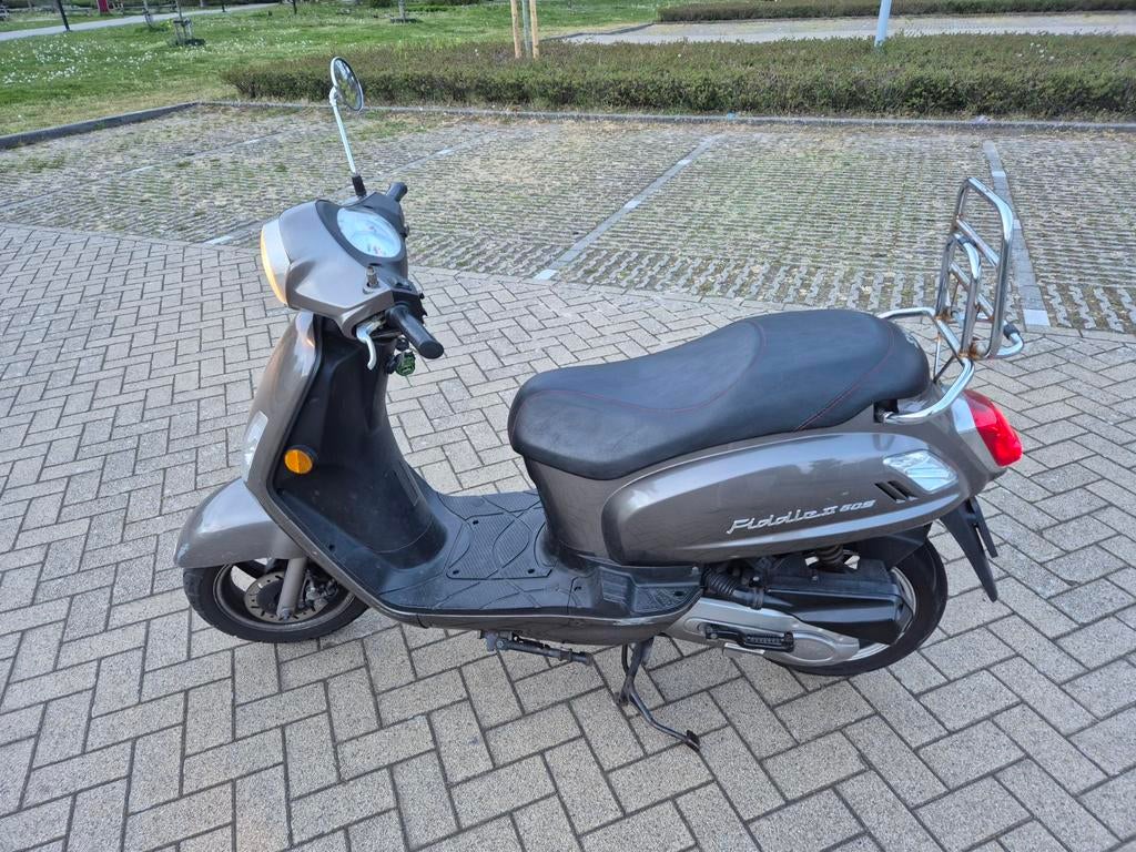 Sym Fiddle II 50S Scooter - Grijs, Ophalen, Gebruikt, Benzine, Fiddle