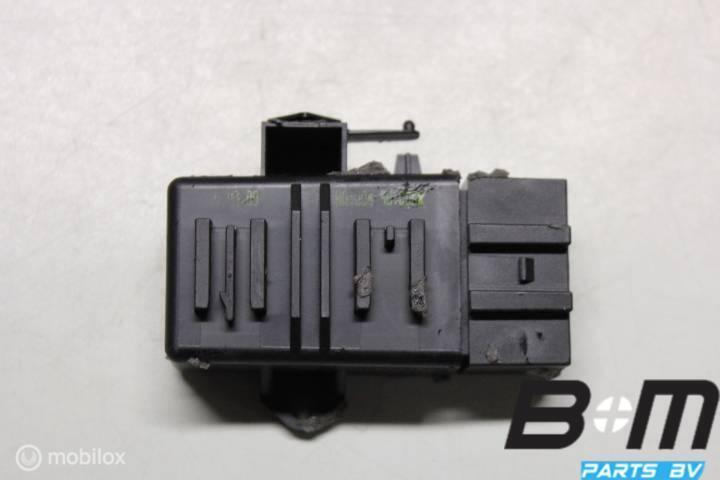 Regelapparaat stoelverwarming polo 6R 6R0959772, Auto-onderdelen, Elektronica en Kabels, Gebruikt