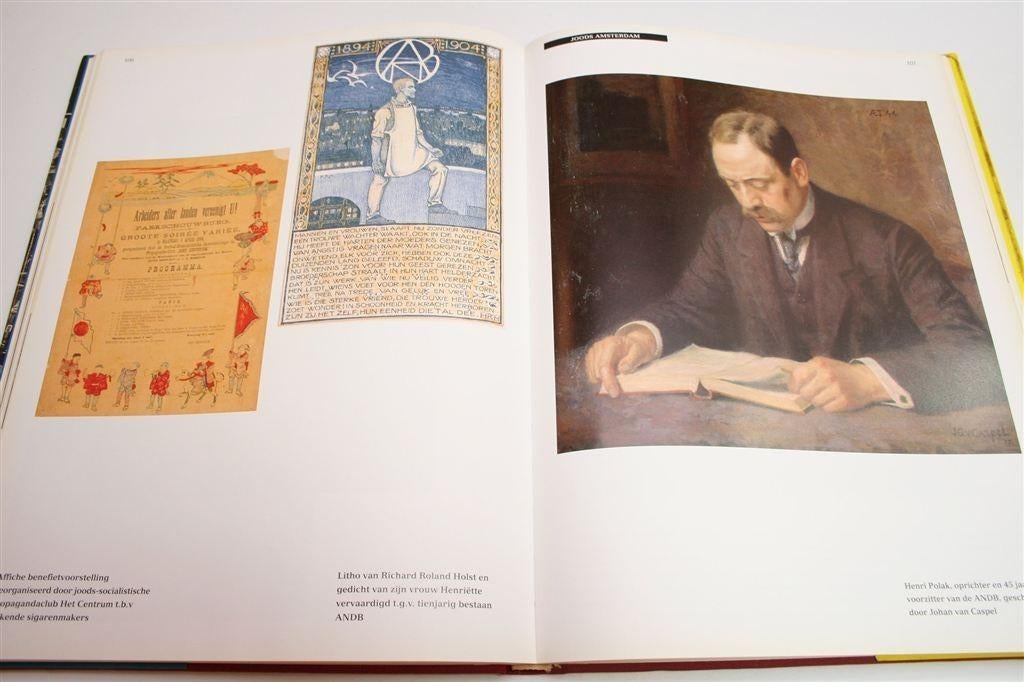 Joods Amsterdam in een Bewogen Tijd — Fotoboek 1890-1940, Ophalen of Verzenden, Tweede Wereldoorlog, Gelezen, Overige onderwerpen