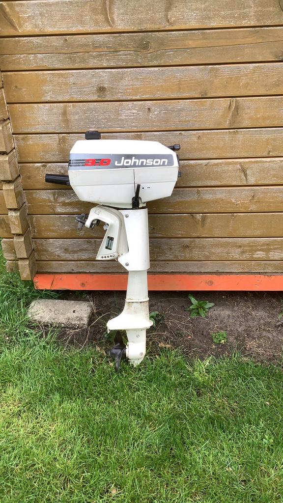 Johnson buitenboordmotor 3.0, Watersport en Boten, Ophalen, Gebruikt, Motor en Techniek, Zeilboot of Motorboot