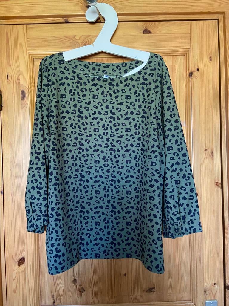 Top groen panter Hema XL 3/4 mouw oto 64 lengte 68, Maat 46/48 (XL) of groter, Ophalen of Verzenden, Zo goed als nieuw, Lange mouw