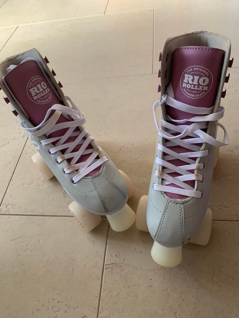 Rollerskates, rolschaatsen, mt 39,5, merk RIO, Ophalen of Verzenden, Zo goed als nieuw