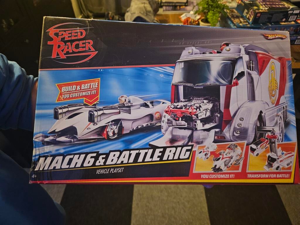Hot Wheels Speed Racer Mach 6 & Battle Rig (2007) NIB, Ophalen of Verzenden, Nieuw