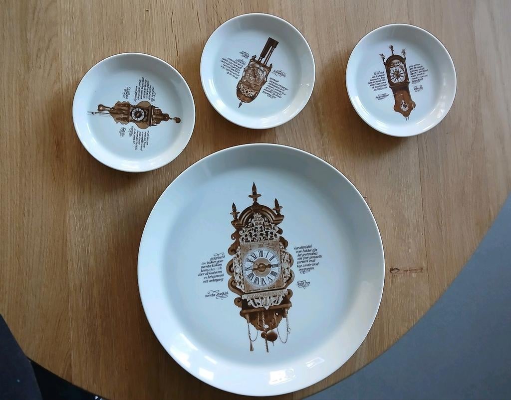 Oud Klokkenservies, Ophalen of Verzenden