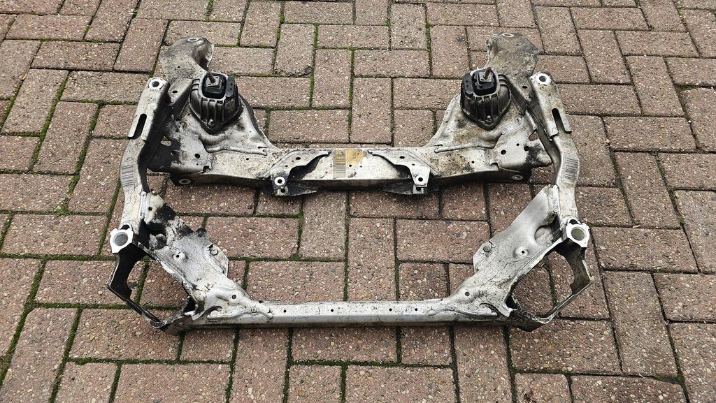 Subframe voorzijde aluminium BMW 1 / 3 serie E8x E9x 3111678, Gebruikt, -, Ophalen of Verzenden, -