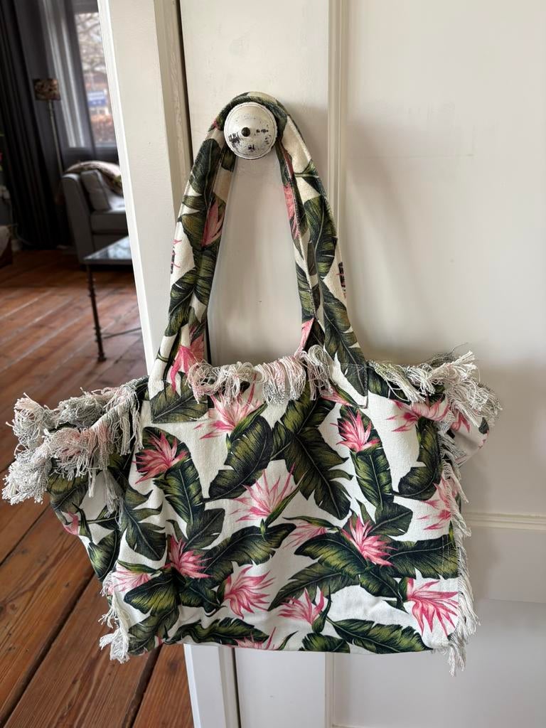 Leuke katoenen tas/ strandtas, Ophalen of Verzenden, Zo goed als nieuw, 30 cm of meer