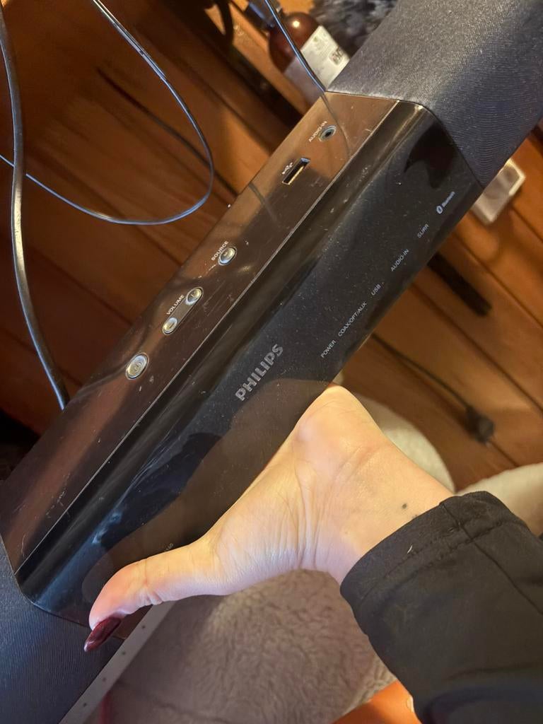 Soundbar inclusief box, Ophalen of Verzenden, Zo goed als nieuw