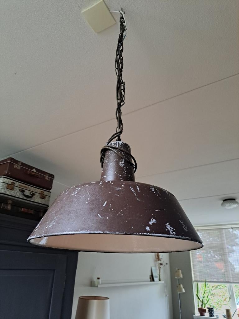 Oude fabriekslamp | industriële lamp | metaal | groot model, Huis en Inrichting, Lampen | Hanglampen, Ophalen of Verzenden, Metaal