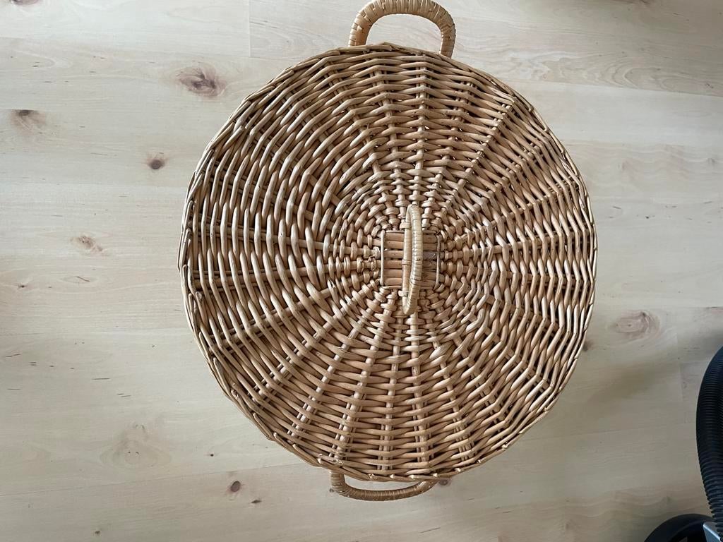 Rieten mand, Ophalen of Verzenden, Zo goed als nieuw, Rond, Riet