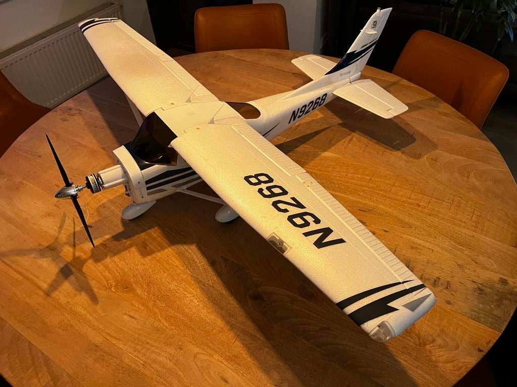 RC Cessna 182, Ophalen, Gebruikt